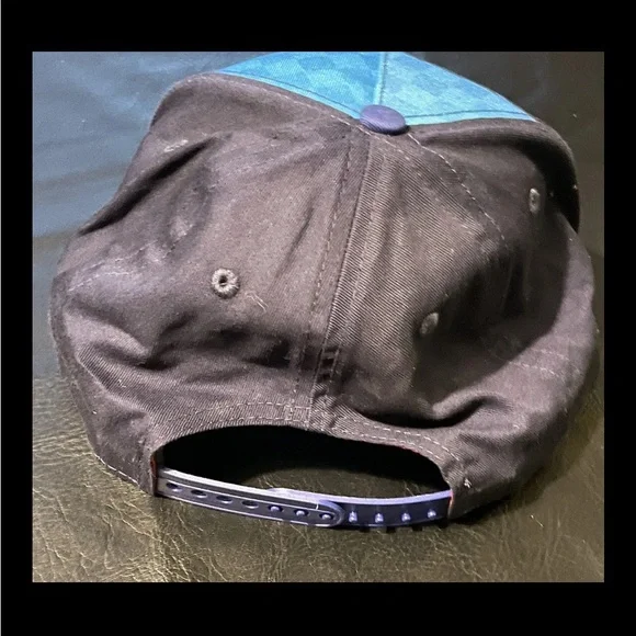 Sonic Hedgehog Youth Adjustable SnapBack Ball Cap By Sega Pre-owned - Picture 3 of 4